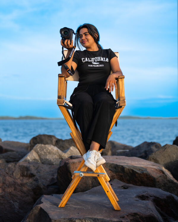 Silla de Director de Cine - Fotografia de producto - en playa -- - YETH STUDIO Silla de director
